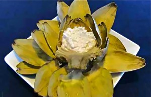 Artichoke-half-with-sauce-12015-03-31-13.45.49